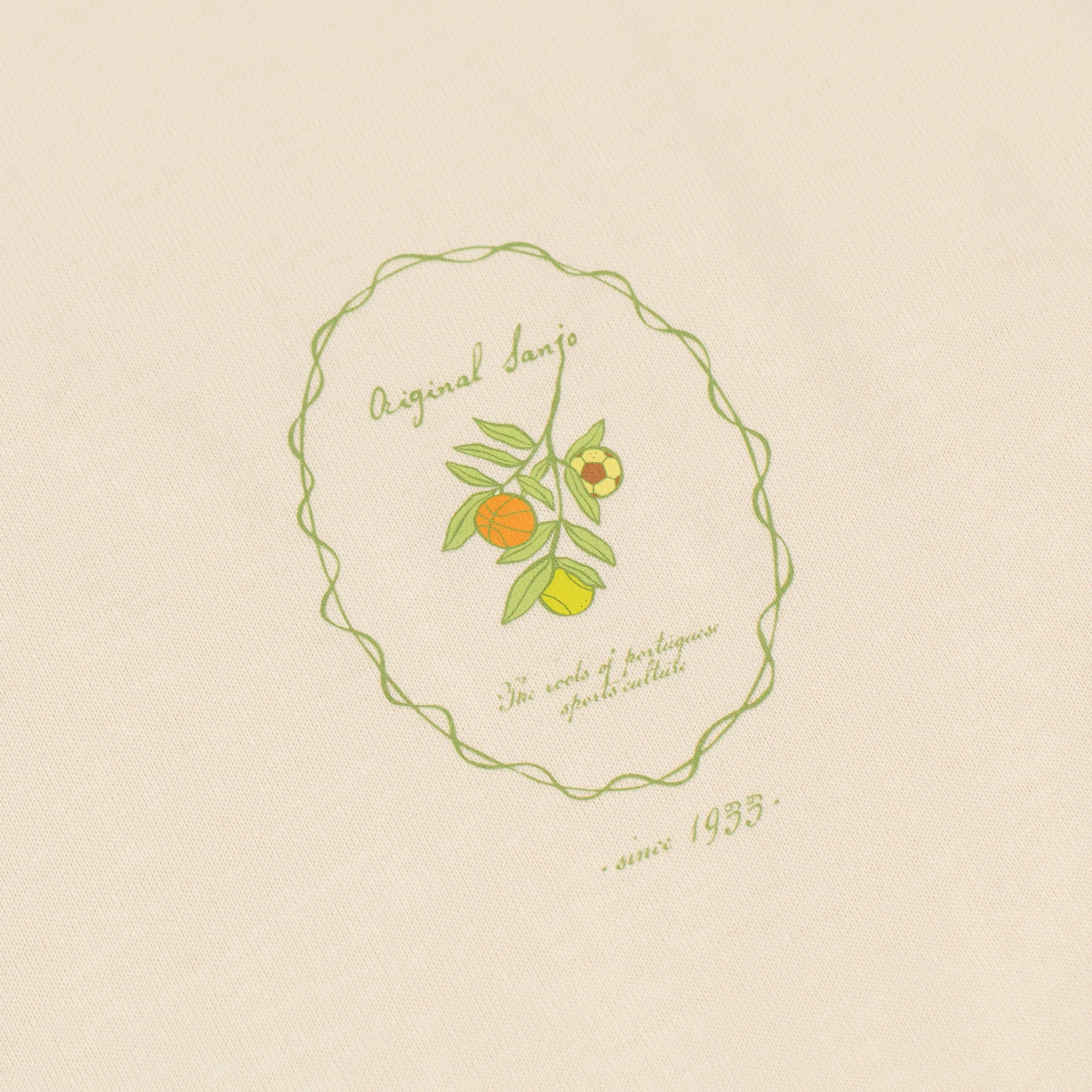 Sanjo The Sporty Olive T-shirt // Ecru - Image 4