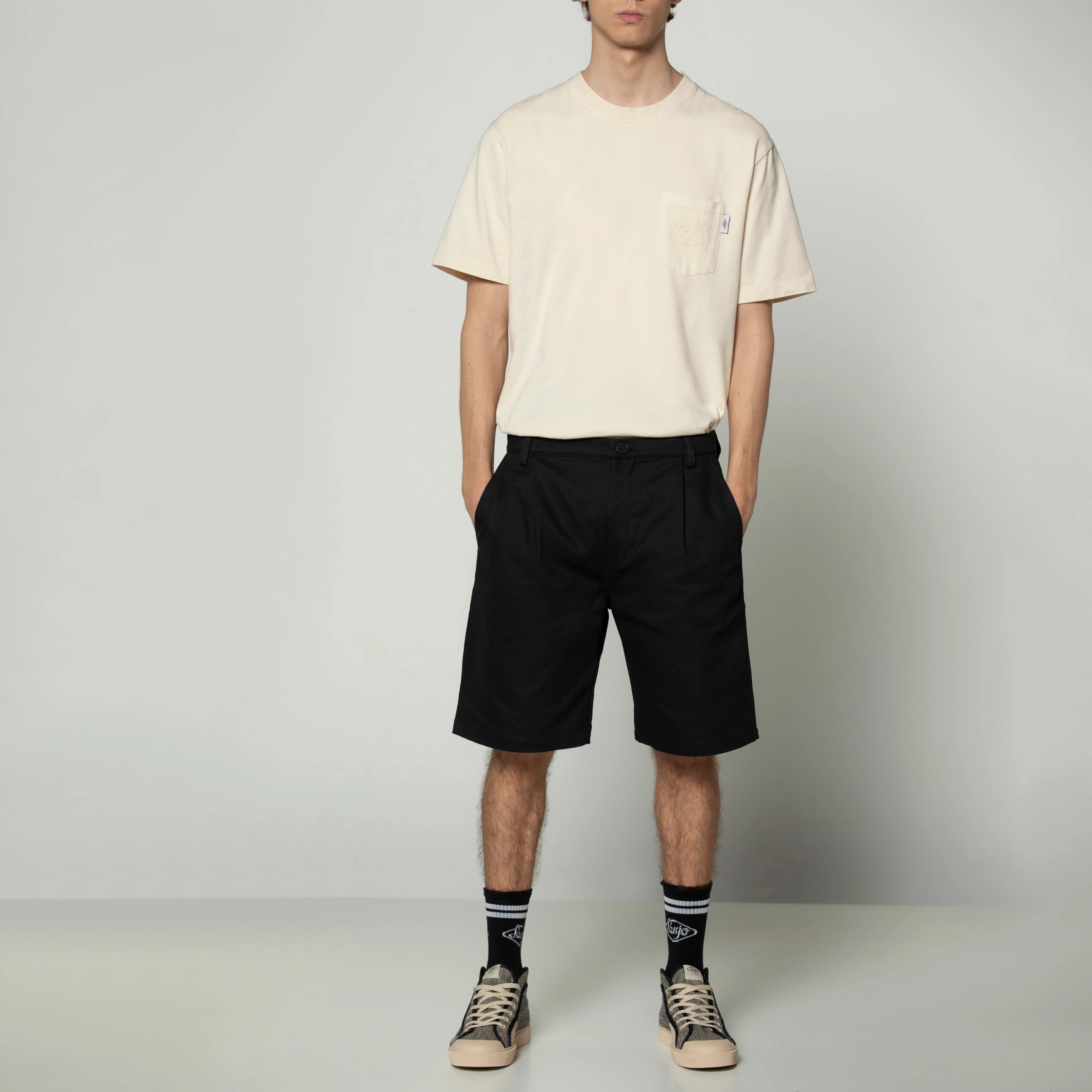 Sanjo Canvas Boxy Shorts // Black - Image 3