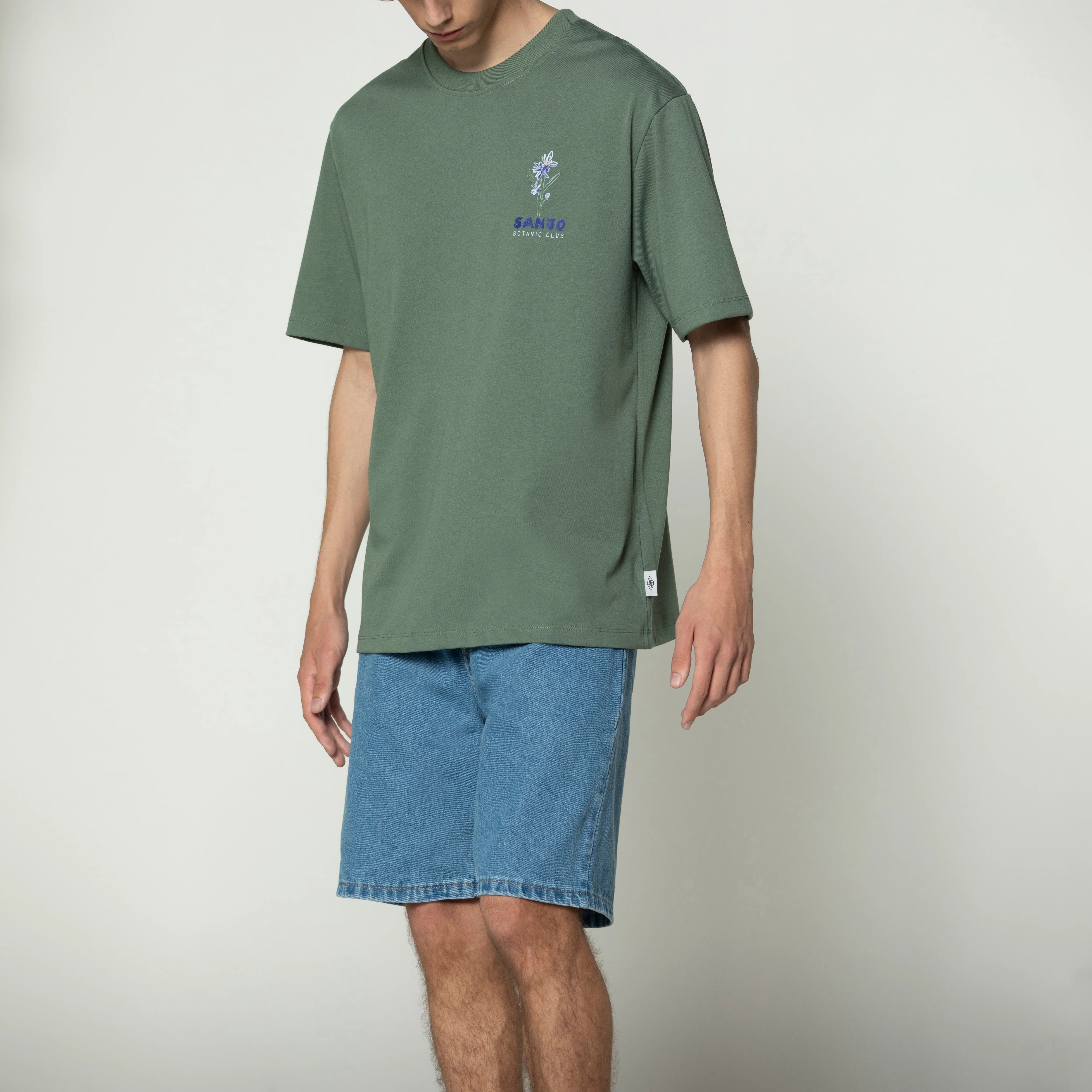 Sanjo Floral Water Print T-shirt // Green - Image 7